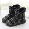 Sapatos casuais Inverno Slipper quente Homem e mulheres Família algodão Male Plataforma House Slides Ladies Slippers internos para o quarto