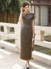 Ethnische Kleidung 2024 Sommerseide Cheongsam Kurzarm Vintage Kleid plus Größe Slim Party Hochzeitskostüme Floral Qipao S bis 4xl