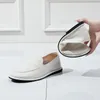 カジュアルシューズaiyuqi loafers women 2024春の丸いつま