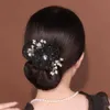 Hårklämmor Barrettes Tygblomma Hårklämma Utsökt flexibelt hårstyling Tool Twist Hairstyle Bun Non-Slip Hair Bun Maker Hårtillbehör 240426