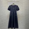Basic Casual Kleider Designer speziell für 2024 Frühlings-/Sommer -Baumwollblasenhülsen mit Rücken Taille exponiertes Design großer Schwung Langes Kleid S5ox