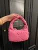 TOTE BAD WYSOKIE WYSOKIE I LATNE Miękki pod pachami Modna ręczna ręczna, wykwintna Lingge Mała gąbka Śliczna półksiężyc One Crossbody