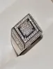 Luxury impresionantes anillos de banda hechos a mano para mujeres joyas de moda 925 plata esterlina Cortada redonda de topacio blanco CZ Diamante Full GE1291302