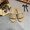 15a Slifors Mule Sandles for Women Designer Summer Beach Classic Sandal Summer Lady Leather Scarpe da donna 35-42