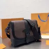 Nowa torba designerska mężczyźni i kobiety designerskie torba Messenger Classic Magnetic Closed Pokane na płótnie skórzana torba na ramię Crossbody Bag