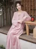 Robes décontractées Han Vêtements chinois Cheongsam Dresswomen's Pink Loose Cartdigan Suit à la mode Chinestyle Cotton et Linen Springsummer