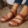 Zapatos informales Sandalias de goma de tacón bajo para mujeres2024 Summer Fashion Ladies Hebilla de una línea TOED PU Mujeres