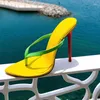 Tofflor 2024 Summer Yellow Green Mixed Color Flip Flops Thin High Heel Shoes mode Sexig bankettparty Bröllopsstorlek 43 45