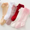 Детские носки летние маленькие девочки носки для малышей поклоняются длинным носкам детские колена высокая мягкая хлопковая сетча