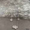 Pendanti a trifoglio personalizzati a quattro foglie Obsidian Diamond Clover Necklace Womens Rose 18K Gold Cioncant per il fidanzamento del bracciale di gioielli