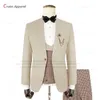 Les ensembles de combinaisons d'hommes seigneis garantie garantie fashion personnalisée un bouton Blazer plaid gilet pantalon 3 pièces de bal formel des tenues élégantes 240419