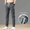 Calça masculina primavera 2023 masculas calças clássicas edição de algodão puro cor de cor sólida moda de comprimento completo jeans casual jeans mensl2404