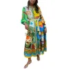 Robes décontractées de base robe de créateurs Nouveau cardigan imprimé en dentelle Graffiti Big Swing Long Manched Robe for Women