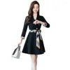 Trench Coats Trench Coats Casual Temperament Coat Tempereaker Girl Girl Medium Long Spring Automne 2024 Veste robe