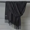 SHAWLS EY0M SHAWLS GRANDE GÉOMÉTRICE Écharpe élégante Soft Soft Comfotable Châle d'automne hiver respirable Scarf de cou à froid D240426