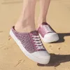 Fitness Schuhe Canvas Frauen 2024 Frühling und Aummer Frauenpee-up lässig ohne Absatz halb Unterstützung ein Pedal Lazy