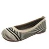 Casual schoenen mode gestreepte flats dames loafers lente platte hiel niet-slip zool op blote voeten zomer slip op ondiepe gaas