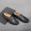 Casual schoenen Authentiek echte echte krokodillenhuid heren zacht zwarte mocassins echte exotische alligator lederen mannelijke slip-on drive-flats