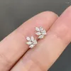 Boucles d'oreilles en forme de feuilles en forme de feuilles pour femmes fête des accessoires d'oreille de dame élégante cadeau d'anniversaire 925 bijoux de luxe en argent