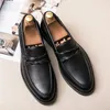 Sapatos casuais cocôs masculinos britânicos genuínos de couro genuíno