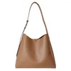 Shoulder Bags OUSSON 2024 Women Fashion Travel Work Large Capacity One-Shoulder Bag Ladies Soft Leather Big Tote Bucket