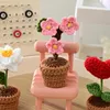 Decoratieve bloemen kunstmatige haakplant planten pot tulpen bloem afgewerkt hand geweven breien potted planten auto decoratie ornament