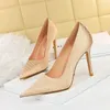 Dress Shoes Green Satin Pumps Women Banquet High Heels Sexy 10.5cm Stiletto Pointed Toe 2024 Autumn Ladies Fashion Party Wedding