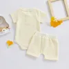 衣料品セット生まれの男の子の女の子ロンパーセット半袖ボタンアップワッフルジャンプスーツ幼児2PCS服用のソリッドカジュアルショーツ