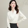 Kvinnor BLOUSES 2024 Office Lady Elegant Shirts Women White Glossy Silk Tops With Chic Brodery Cuff Patchwork Design Shirt Han Style Look