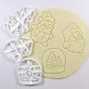 Moulds Christmas Cookie Cutter Gingerbread Man Santa Claus Mold Stamp Kids Christmas Party Embosser Biscuit Mould Baking Decor Supplies