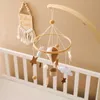 Mobiler# Baby Feel Hot Air Balloon Bed Bell Hanging Toy Nyfödd trätmusik Musik Rattle Toy Crib Holder Bracket Spädbarn Tillbehör D240426