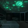 Струйные 3D -звездные наклейки на стенах для детской комната спальня дома светится в наклейке с темной луной