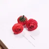 Fleurs décoratives 20pcs 2cm Small Silk Rose Bud Têtes de fleurs artificielles fausses pour la couronne de bricolage Gift Scrapbooking Décoration de la maison de mariage