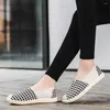 Casual Shoes Storlek 37 Soft Sole VIP Luxury Sneakers Flats Blue Woman 2024 Women's White Tenes Sport Sabot Luxo Trend Staeker