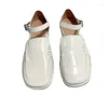 Chaussures décontractées fashion carré orteil mocteur chaussure femme creux de boucle de boucle créatrice plate en cuir plat abricot extérieur single