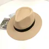 Weitkrempeln Hats Bucket handgefertigt gewebte Strohhut Sommer Damen Damenkarme Strand Urlaub Sunshine Freizeit Retro Panama Mode Accessoires Q240427