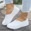 Buty swobodne 2024 Flat Light Fashion Tkatę Miękką Miękką Sole Mother Mother Sports Hollow Out Sport