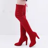 Boots 2024 Fashion Women Chaussures chaudes automne hiver sur les genoux en daim long confort carré botines mujer talon haut