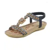 Casual schoenen Zomer Women 1,5 cm platform 2,5 cm lage hakken Boheemse sandalen vrouwelijke snaar kraal dame groot formaat kristallen lichtgewicht wiggen