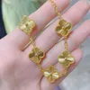 Fashion jewelry Designer bracelet High Edition Fanjia Fourleaf clover V Gold Thick Plating 18K Five Flower Bracelet for Women CNC Static Engineering Las