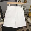 Shorts maschile estate nera di mezzo a vita medio-gamba a gamba sciolta di drappeggio a cinque punti pantaloni da cinque punti abiti maschili