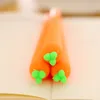 Jonvon Satone 4pcs Creative Carrot Simulation Neutral stylo mignon de papeterie coréenne Gel Office School fournit des produits de gel noir