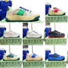 Zapatos de diseño de alta calidad para hombre mujer platfrom cuero sucio azul rojo rayas entrenador de lienzo de lienzo vintage entrenadores de corredores clásicos para mujeres zapatillas de zapatilla