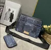 Designer väska män messenger väska crossbody väskor handväska 3 st trio kvinnor klassiska lyx tygväskor handväska ryggsäck plånbok präglade läder axelväskor 69443