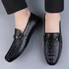 Chaussures décontractées en cuir authentique en cuir confortable conduisant les loisirs à la conduite Malons masculins Robe de design minimaliste pour hommes