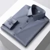 Chemises habillées pour hommes de haute qualité couleurs solides extension anti-rides hommes manches longues mince commerciale décontractée 4xl 5xl