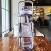 Butelki z wodą 2 litra plastikowy czajnik Duża przenośna butelka podróżna z słomkowym sportem fitness Kubek Fitness Wysoka wartość Duża gruba dorosła
