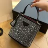 Louls Vutt 24SS Shine Luxury Women's Bag Sac épaule Bling Femme's Designer Rhindiamonds Bucket Handbag Sac Bling Sac Crossbody P