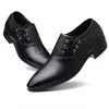 Casual schoenen Men Leather Retro Business Lace Up Dress Office Wedding Party Oxford vasteland China