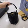 Bolsa feminina de designer de bolsas e bolsa de couro de inverno para mulheres novas modernas lingge pequeno crossbody versátil